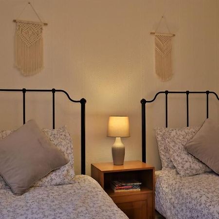 Cute Cottage 4 Mins From Cafes Station And Sea St Leonards-on-Sea Bagian luar foto